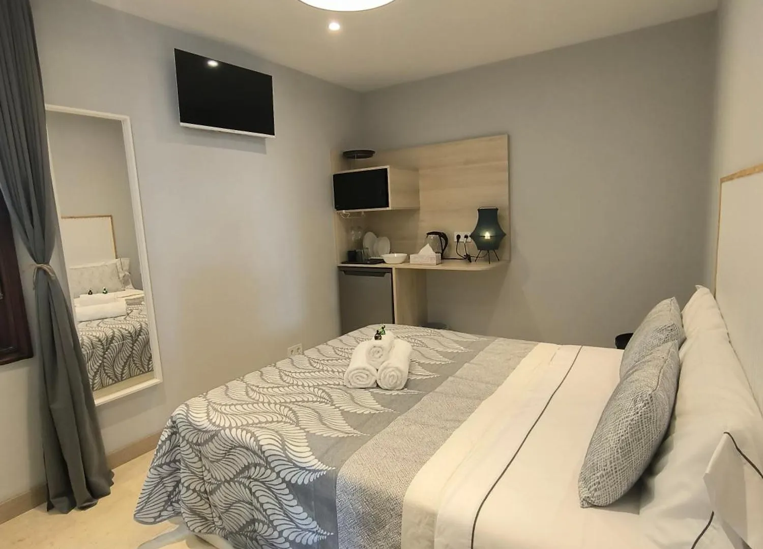 Habitacion Con Hermosas Vistas A Bilbao Homestay